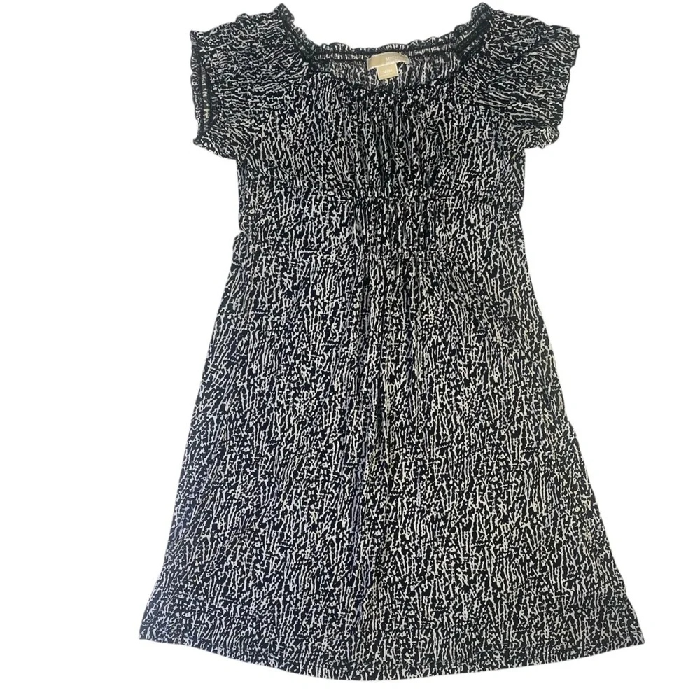 Michael Kors Women’s‎ Black White Printed Smocked Dress Size Medium